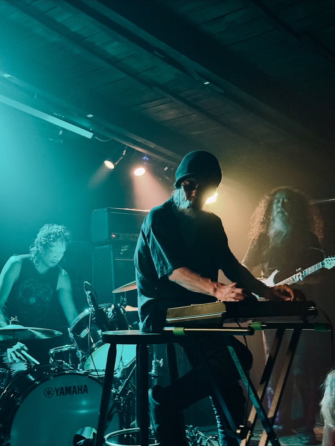 ACID MOTHERS TEMPLE